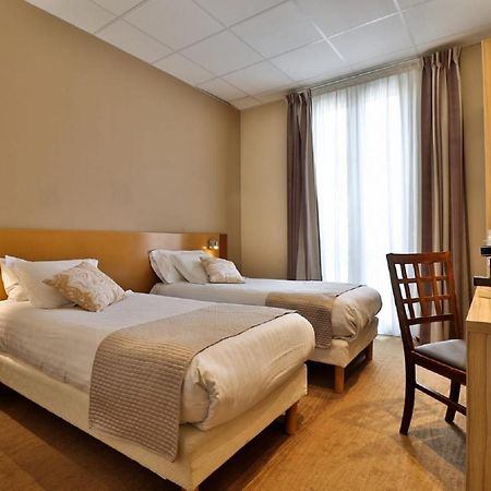 Hotel Le Noailles Nice Gare Esterno foto