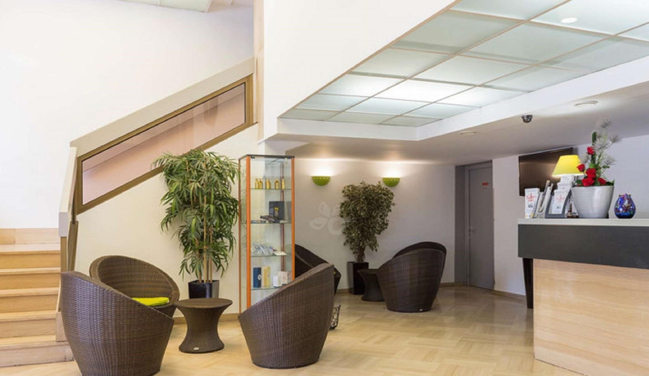 Hotel Le Noailles Nice Gare Esterno foto